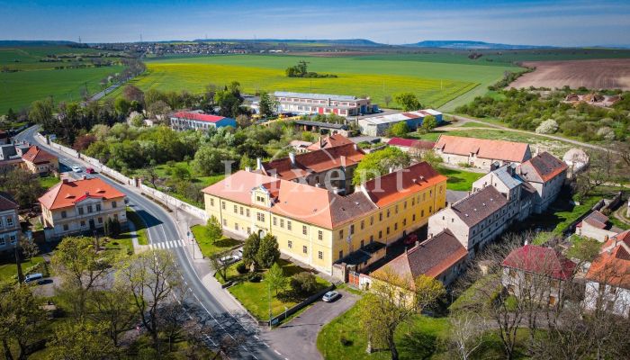 Schloss Cítoliby 2