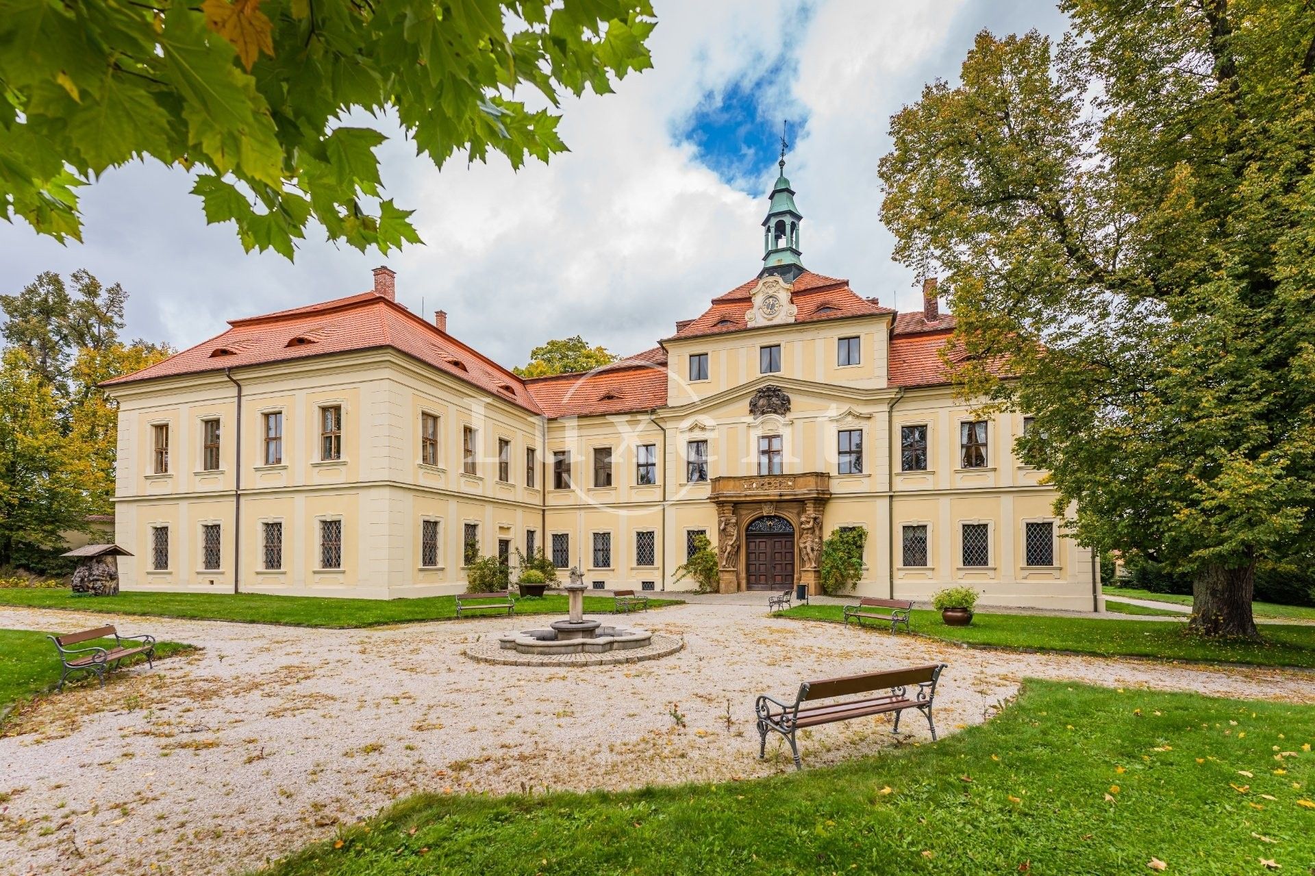 Fotos Schloss in Mirošov bei Pilsen, Westböhmen