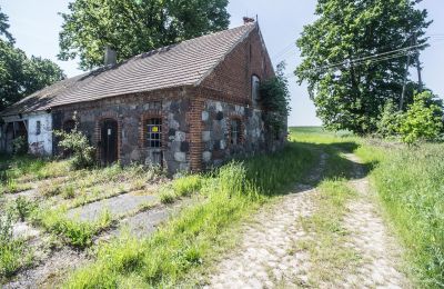 Castello in vendita Przybysław, Pomerania Occidentale, Dependance