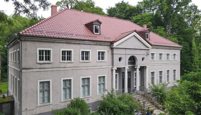 Schloss kaufen Sławnikowice, Niederschlesien,  Polen
