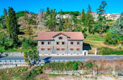 Historische Villa kaufen Verbania, Piemont:  