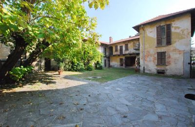 Historische Villa kaufen Golasecca, Lombardei:  Nebengebäude