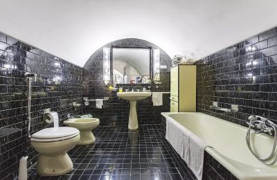 Schloss kaufen Oria, Apulien, Badezimmer