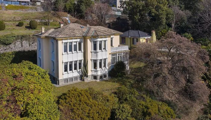 Historische Villa kaufen Verbano-Cusio-Ossola, Suna,  Italien