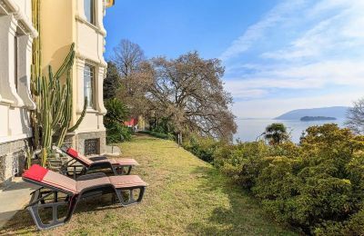 Historische Villa kaufen Verbano-Cusio-Ossola, Suna, Piemont:  Grundstück