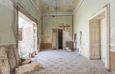 Historische Villa kaufen Latiano, Apulien:  
