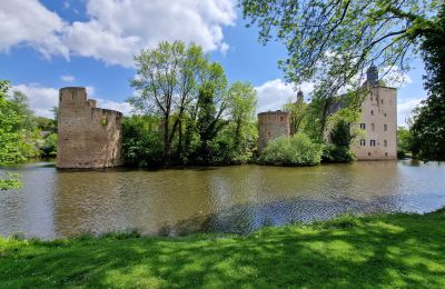 Burg kaufen 53881 Wißkirchen, Burg Veynau 1, Nordrhein-Westfalen:  