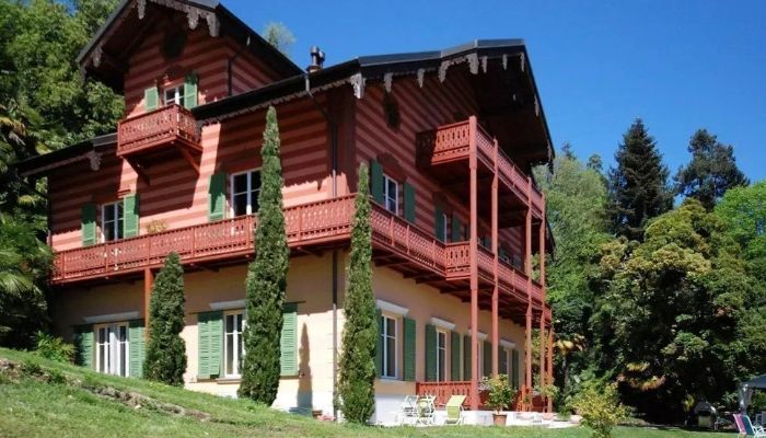 Villa storica in vendita 28823 Ghiffa, Piemonte,  Italia