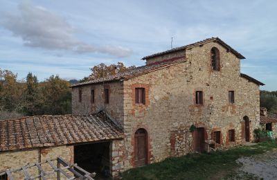 Landhaus kaufen Gaiole in Chianti, Toskana:  RIF 3073 Blick auf Gebäude
