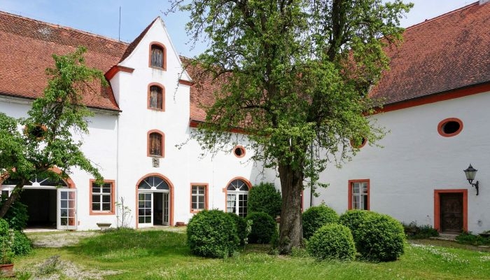 Castello in vendita 91792 Ellingen, Baviera,  Germania