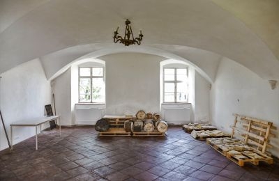 Schloss kaufen 91792 Ellingen, An der Vogtei 2, Bayern, Gewölberaum, hell, ausbaubar