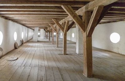 Schloss kaufen 91792 Ellingen, An der Vogtei 2, Bayern, 1. OG 1200m²