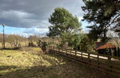 Historische Villa kaufen Chmielniki, Kujawien-Pommern, Grundstück