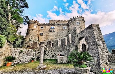 Burg kaufen Abruzzen:  