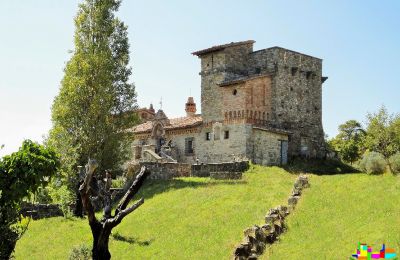Castello medievale in vendita 06059 Todi, Umbria, Vista esterna
