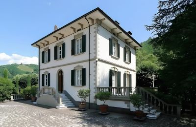 Historische Villa Bagni di Lucca, Toskana