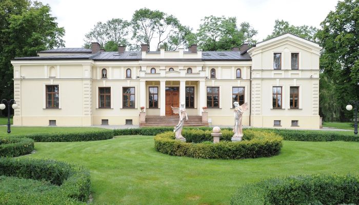 Herrenhaus/Gutshaus Cieszanowice, Lodz