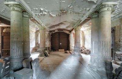Schloss in vendita Bożków, Palac Wilelma von Magnis 1, Niederschlesien, Kutscheneinfahrt
