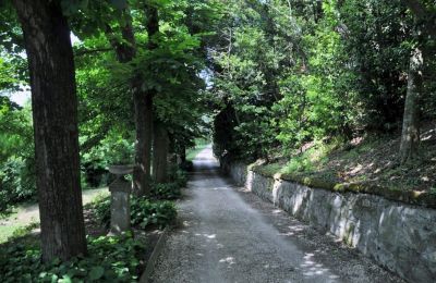 Historische Villa kaufen Latium, Zufahrt