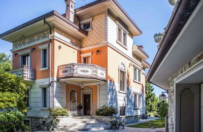 Historische Villa kaufen 28838 Stresa, Piemont:  Außenansicht