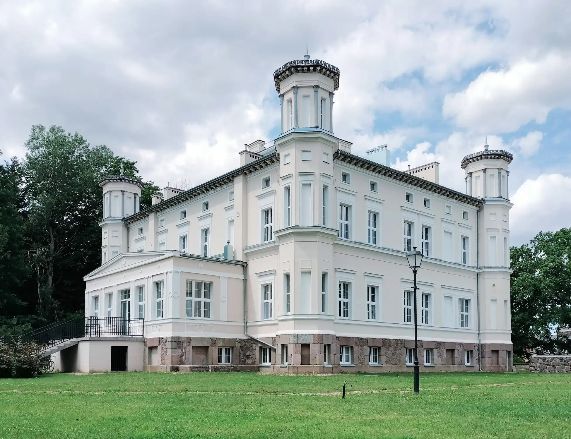 Immagini Zamieszkaj w pałacu