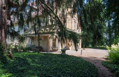 Schloss kaufen Baden-Württemberg:  Linker Schlossflügel