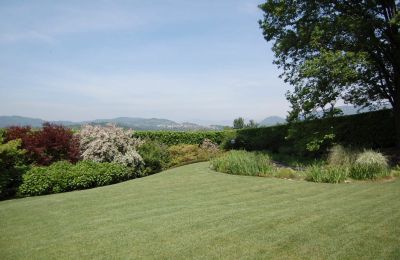 Historische Villa kaufen Merate, Lombardei:  Aussicht