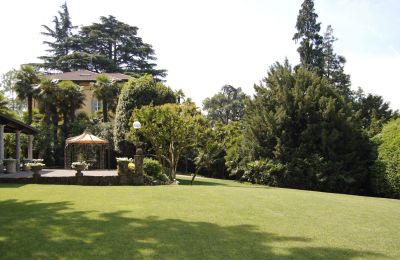 Historische Villa kaufen Merate, Lombardei:  Garten