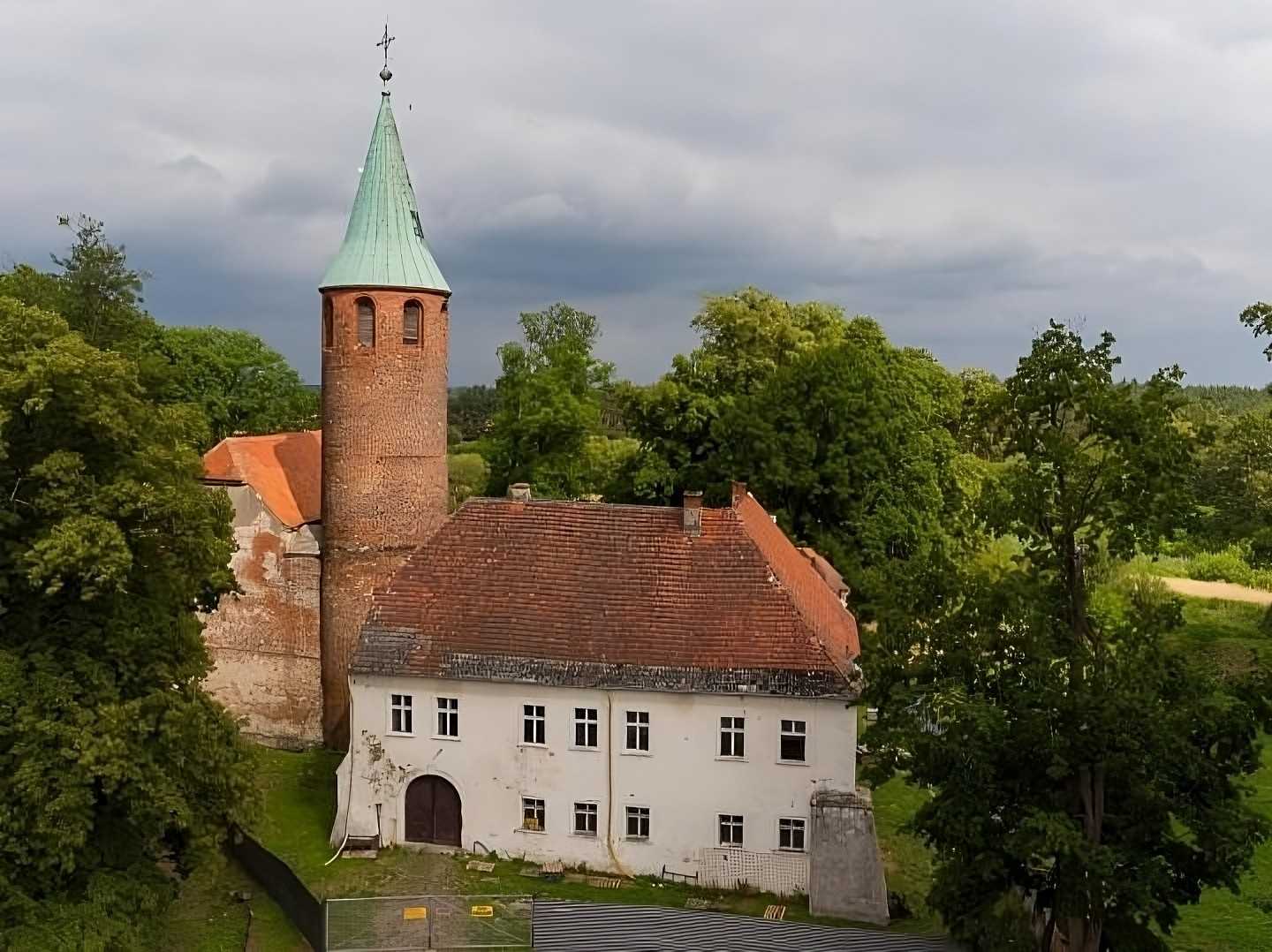 Fotos Burg in Oppeln: Zamek w Karłowicach