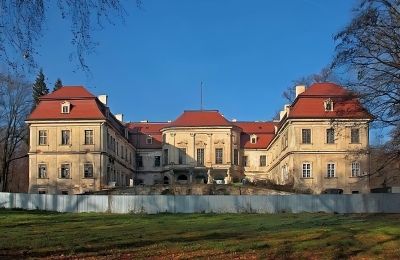 Schloss kaufen Grodziec, Niederschlesien:  Rückansicht