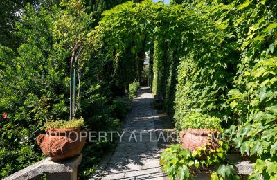 Historische Villa kaufen Bellano, Lombardei:  Garten