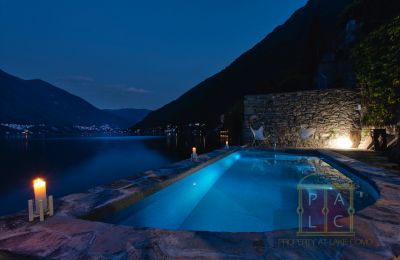 Historische Immobilie kaufen Brienno, Lombardei, Pool at Night