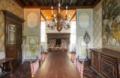Historische Villa kaufen Torno, Lombardei:  Fireplace