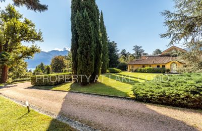 Villa storica in vendita Griante, Lombardia, Rear view