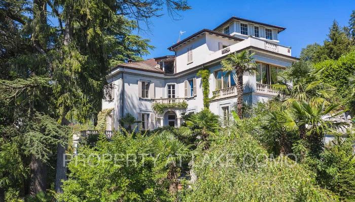 Historische Villa Dizzasco, Lombardei