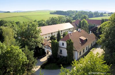 Herrenhaus/Gutshaus kaufen Benešov, Středočeský kraj:  