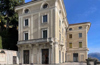Charakterimmobilien, Drei-Zimmer-Wohnung in historischer Villa mit Blick auf den Lago Maggiore in der renommierten Residenz Pasià