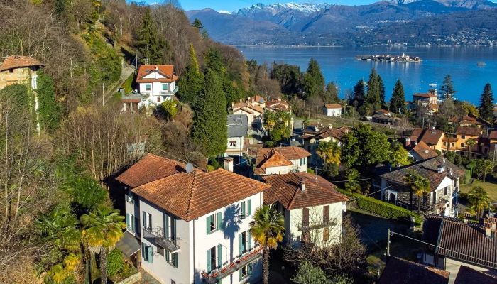 Historische Villa kaufen 28838 Stresa, Piemont,  Italien