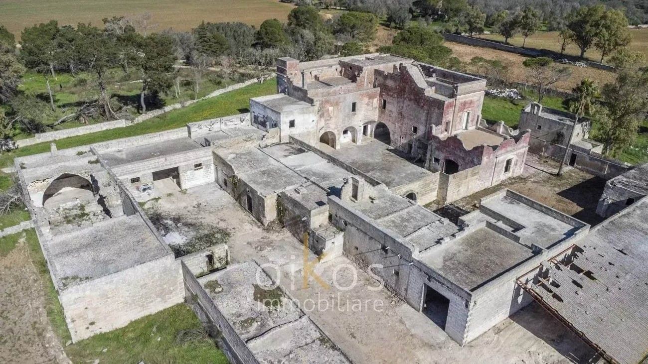 Manduria, Puglia in vendita