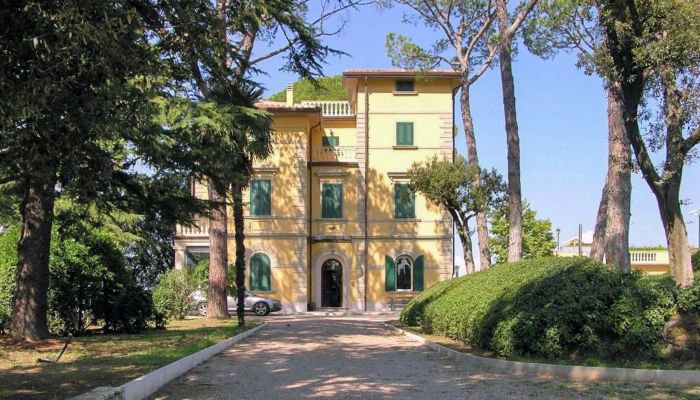 Historische Villa Terricciola, Toskana