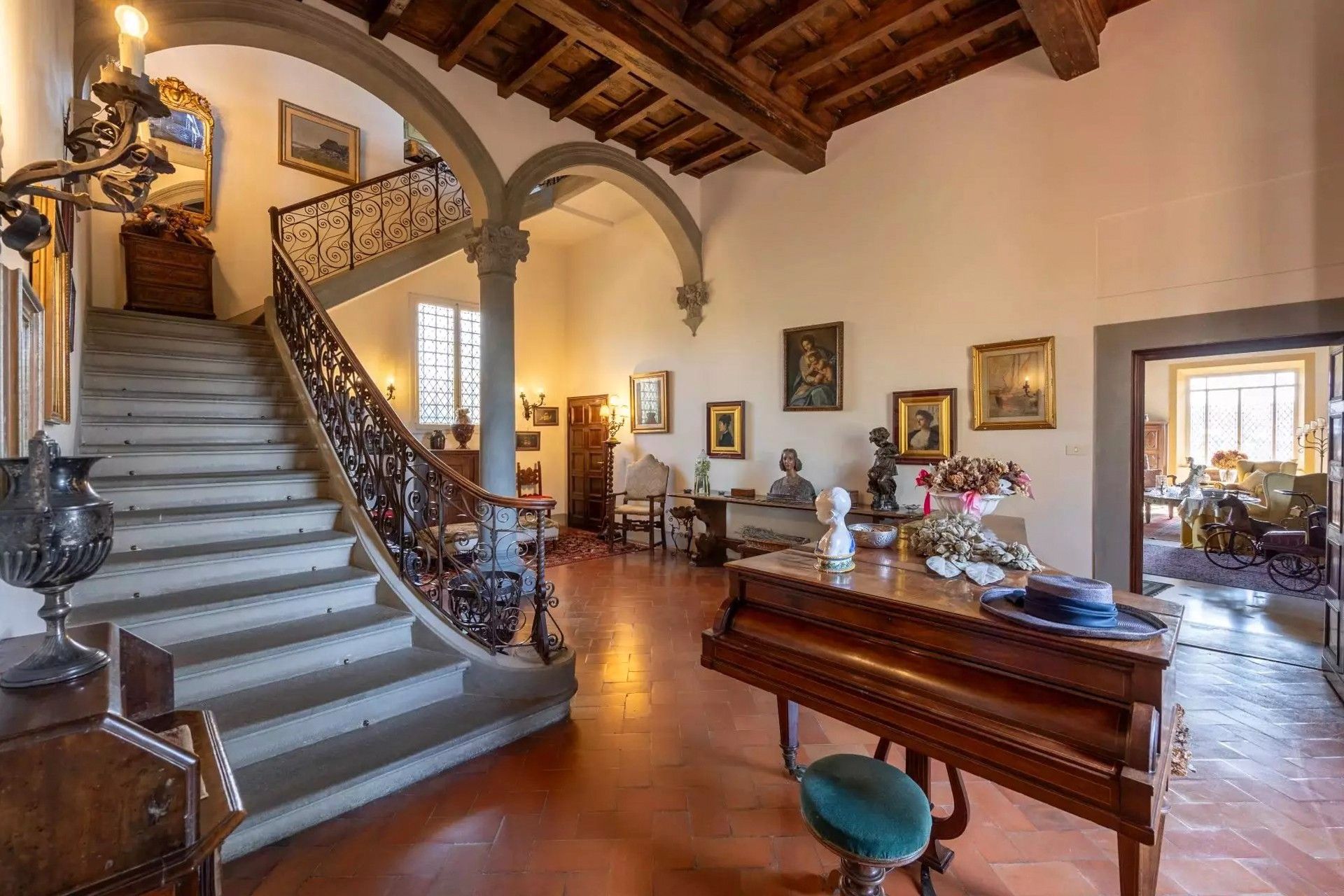 Fotos Authentische und prächtige Renaissance-Villa in Florenz