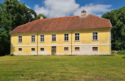Herrenhaus/Gutshaus kaufen Laidi, Rudes muiža, Kurland, Vorderansicht