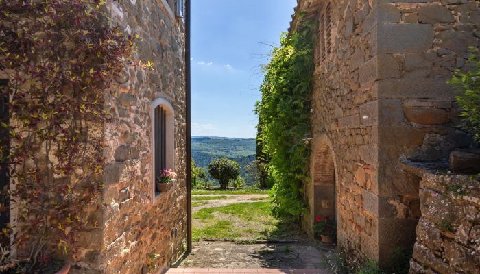 Casa di campagna in vendita Lamole, Toscana,  Italia