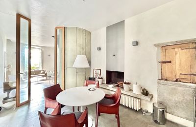 Herrenhaus/Gutshaus kaufen 28824 Oggebbio, Località Rancone, Piemont, Living mit Küche