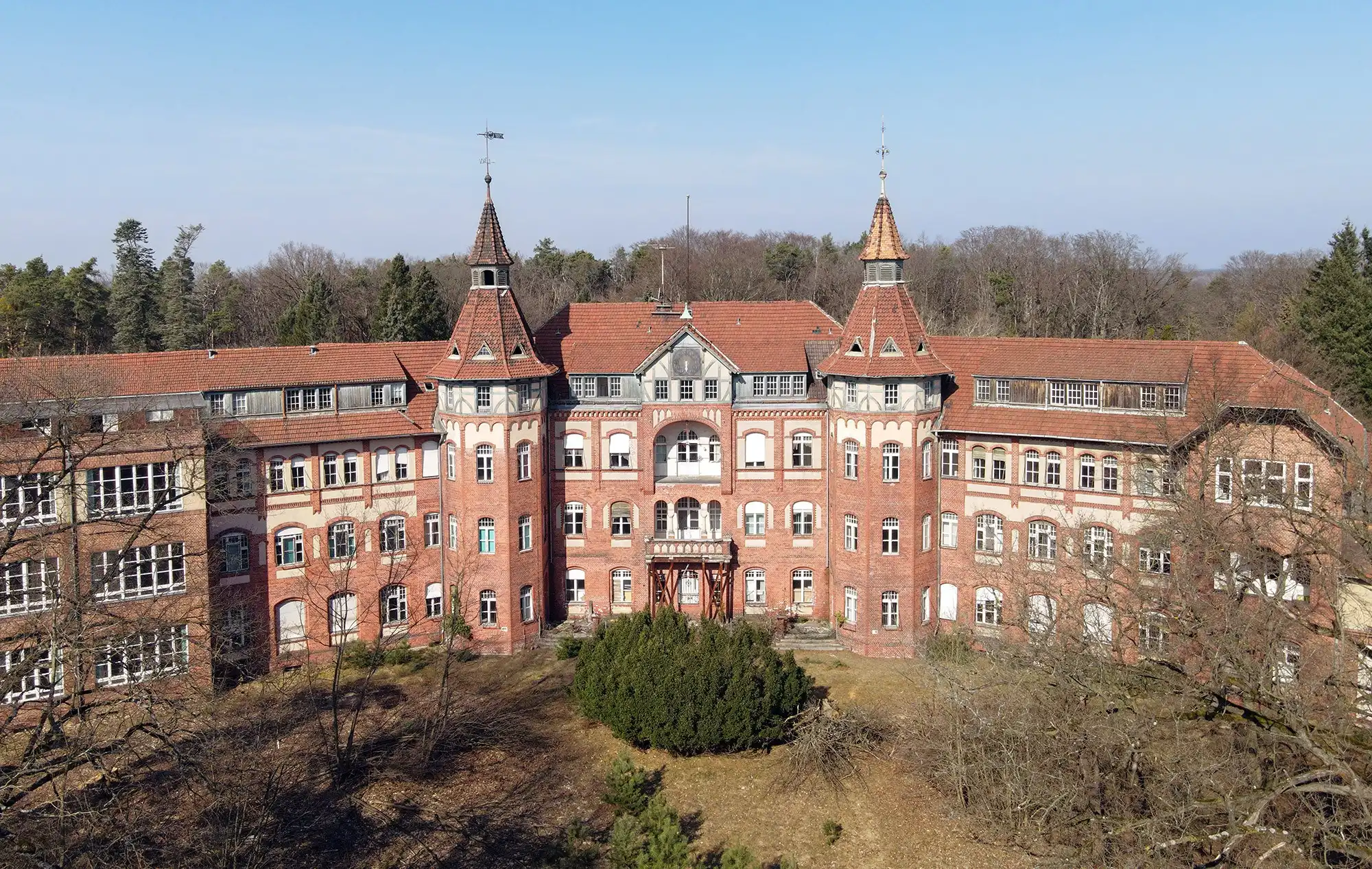 Fotos Historisches Klinikum bei Cottbus (D) - Denkmal mit flexiben Entwicklungsoptionen