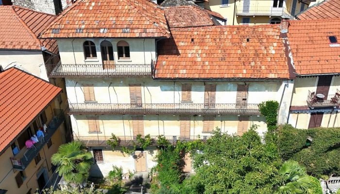 Villa storica in vendita Bee, Piemonte,  Italia