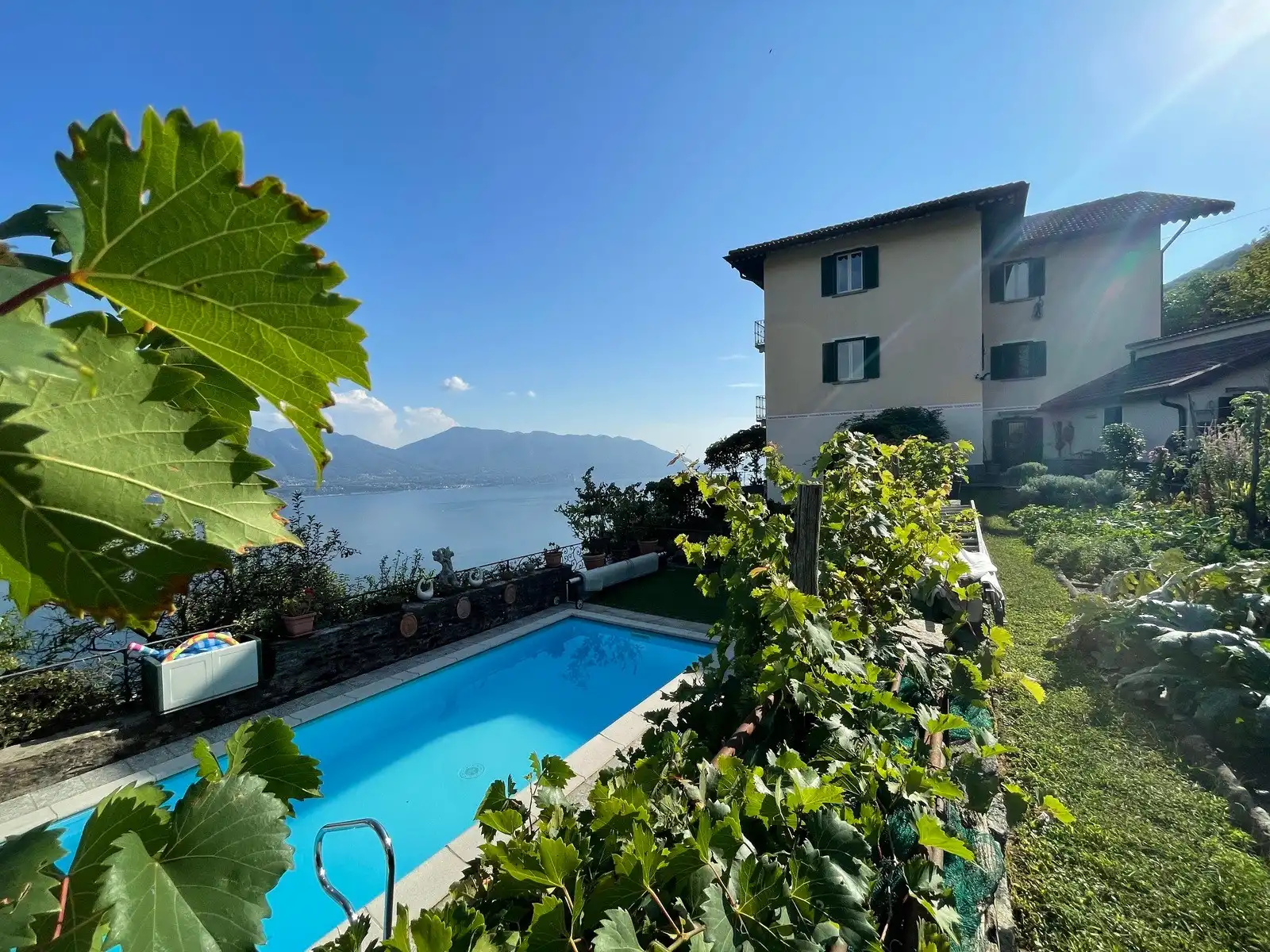 Fotos Villa in Oggiogno mit Seeblick