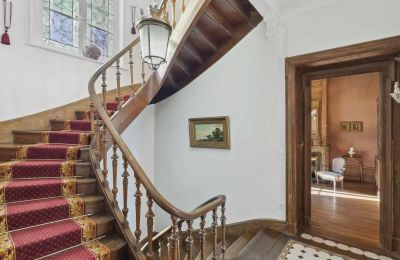 Historische Villa kaufen Vernaison, Auvergne-Rhône-Alpes, Treppenhaus