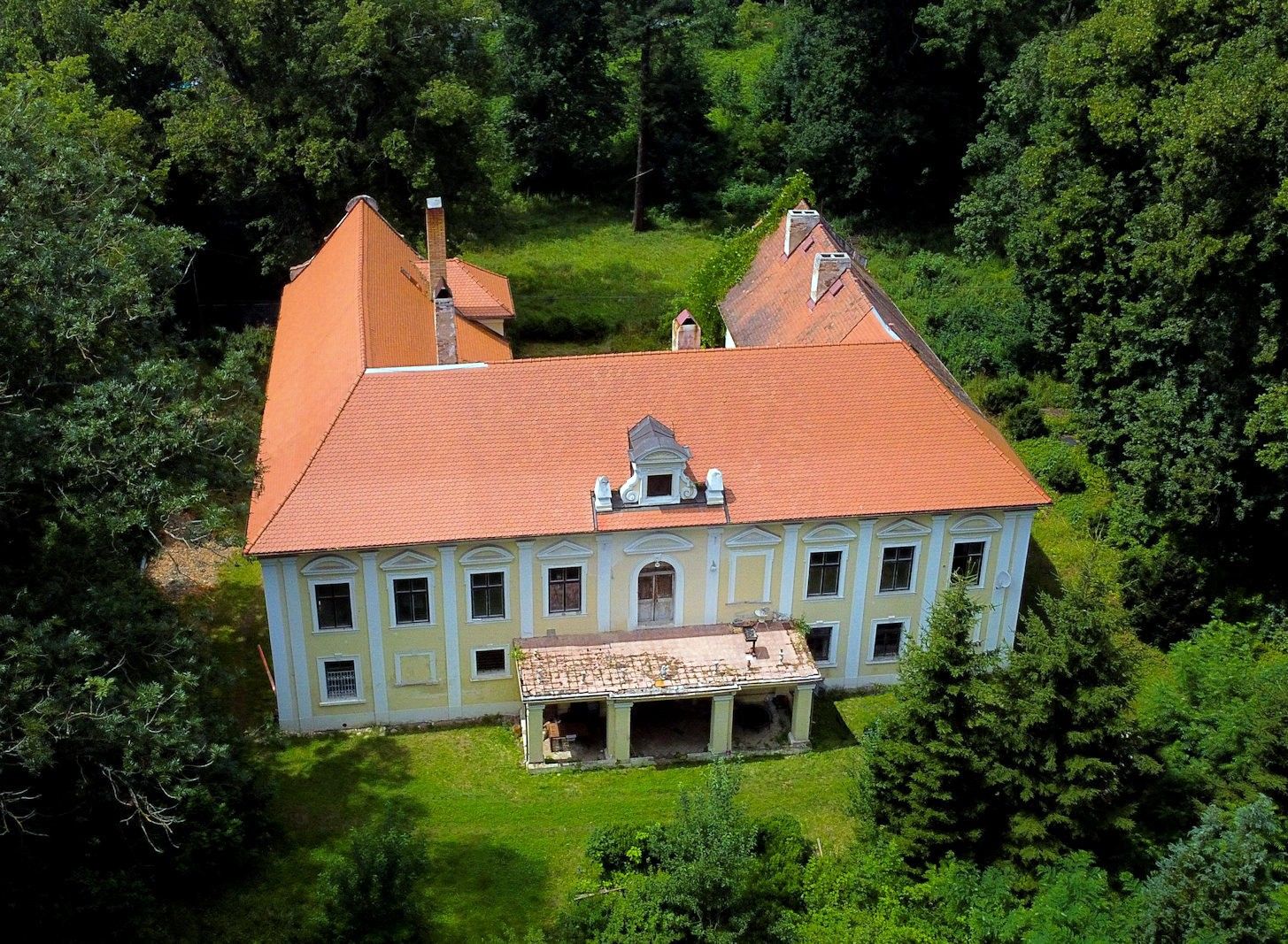 Immagini Castello barocco nella regione ceco-tedesca