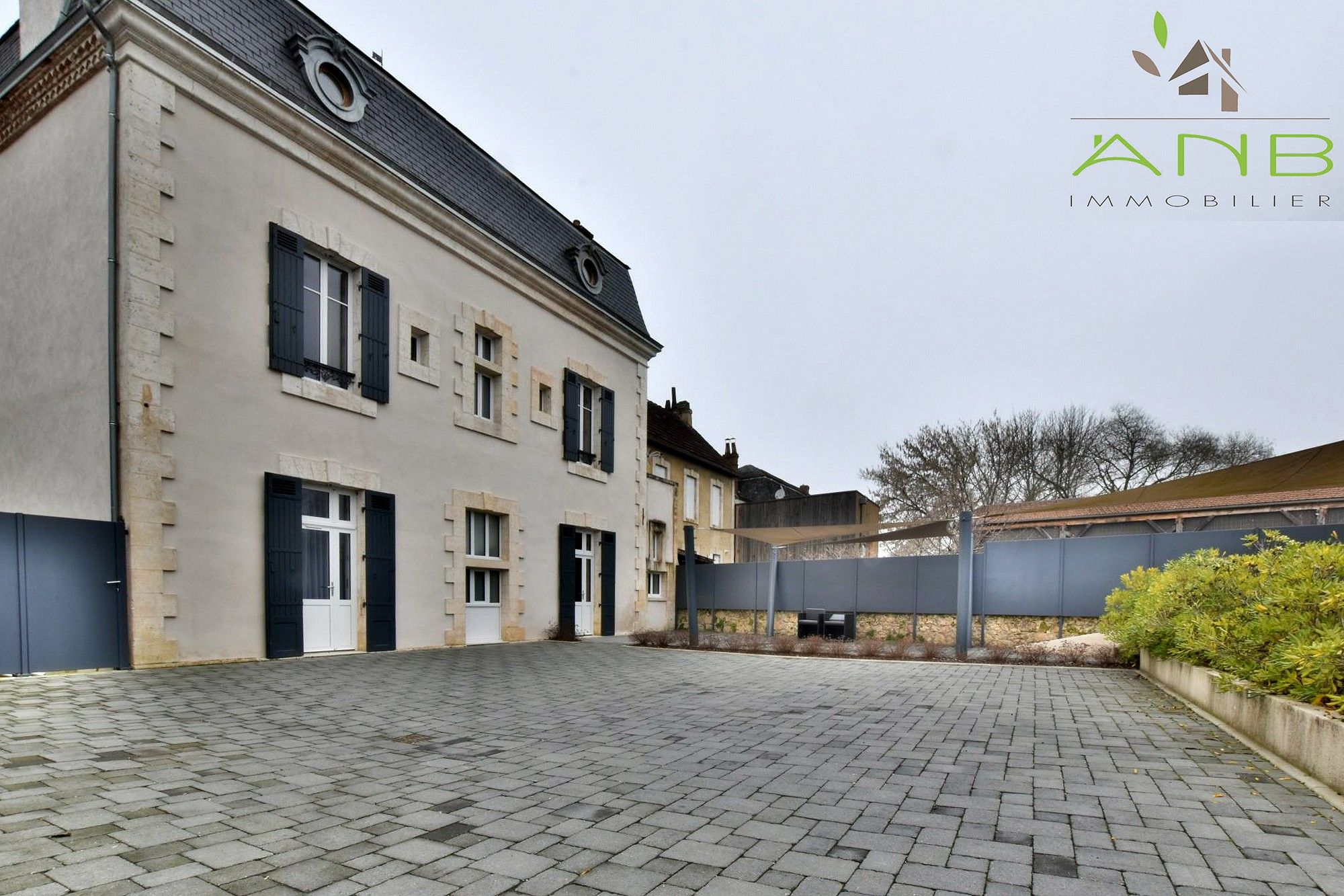 Photos Villa rénovée de grande qualité à Sarlat-la-Canéda